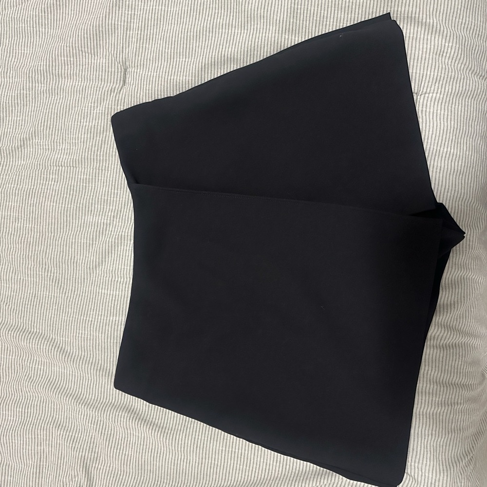 BRAND new ZARA front cross skort